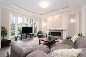 Luxury Getaway in the Heart of Dunbar